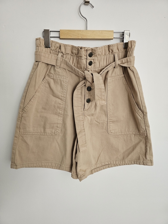 Banana Republic Pants - Banana Republic Beige High-Waist Paperbag Shorts Tie Belt Utility Size M